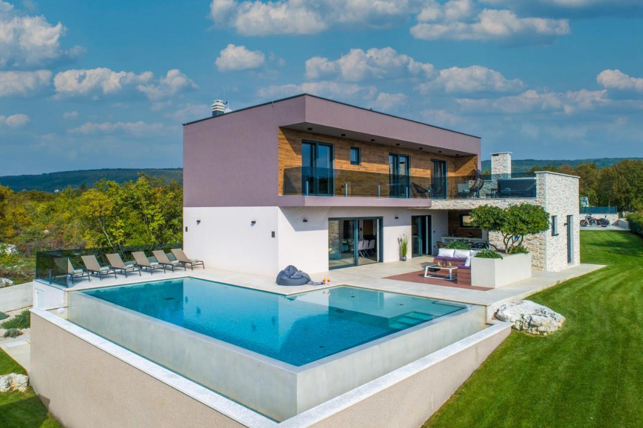 Villa Memory Raša Екстериор снимка
