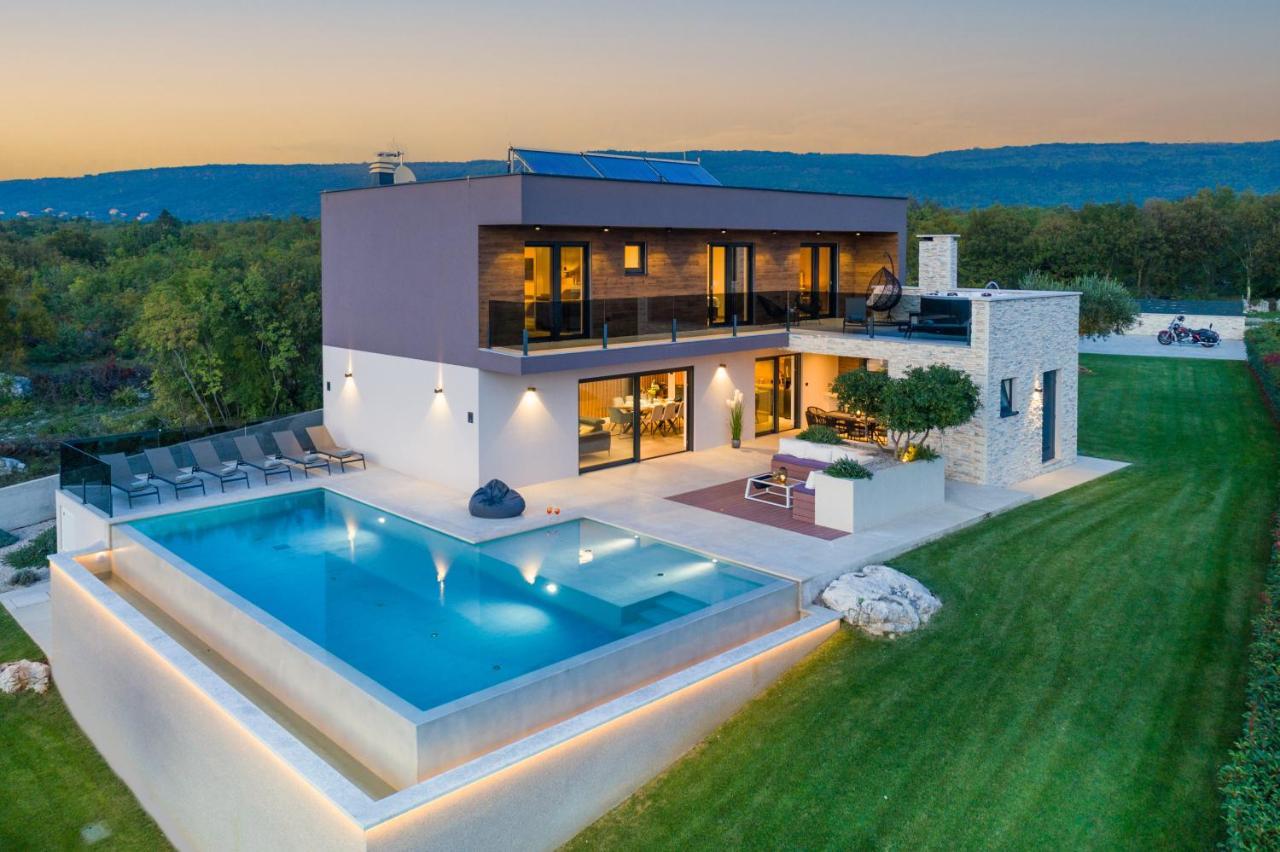 Villa Memory Raša Екстериор снимка